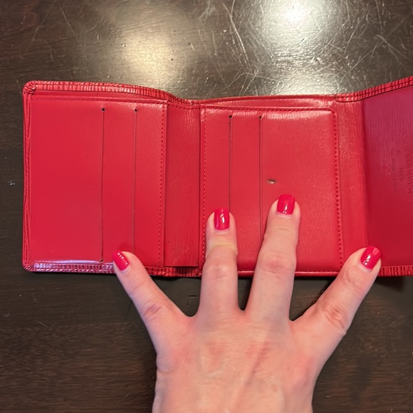 Authentic Louis Vuitton Red Epi compact wallet - Picture 3 of 12